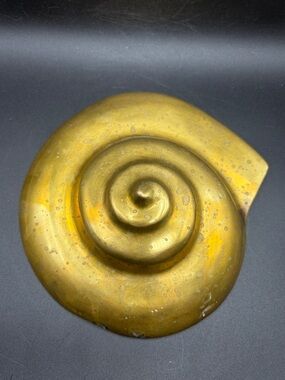 Vintage Brass Seashell Nautical Beach Coastal Shell Paperweight Wall Hanging